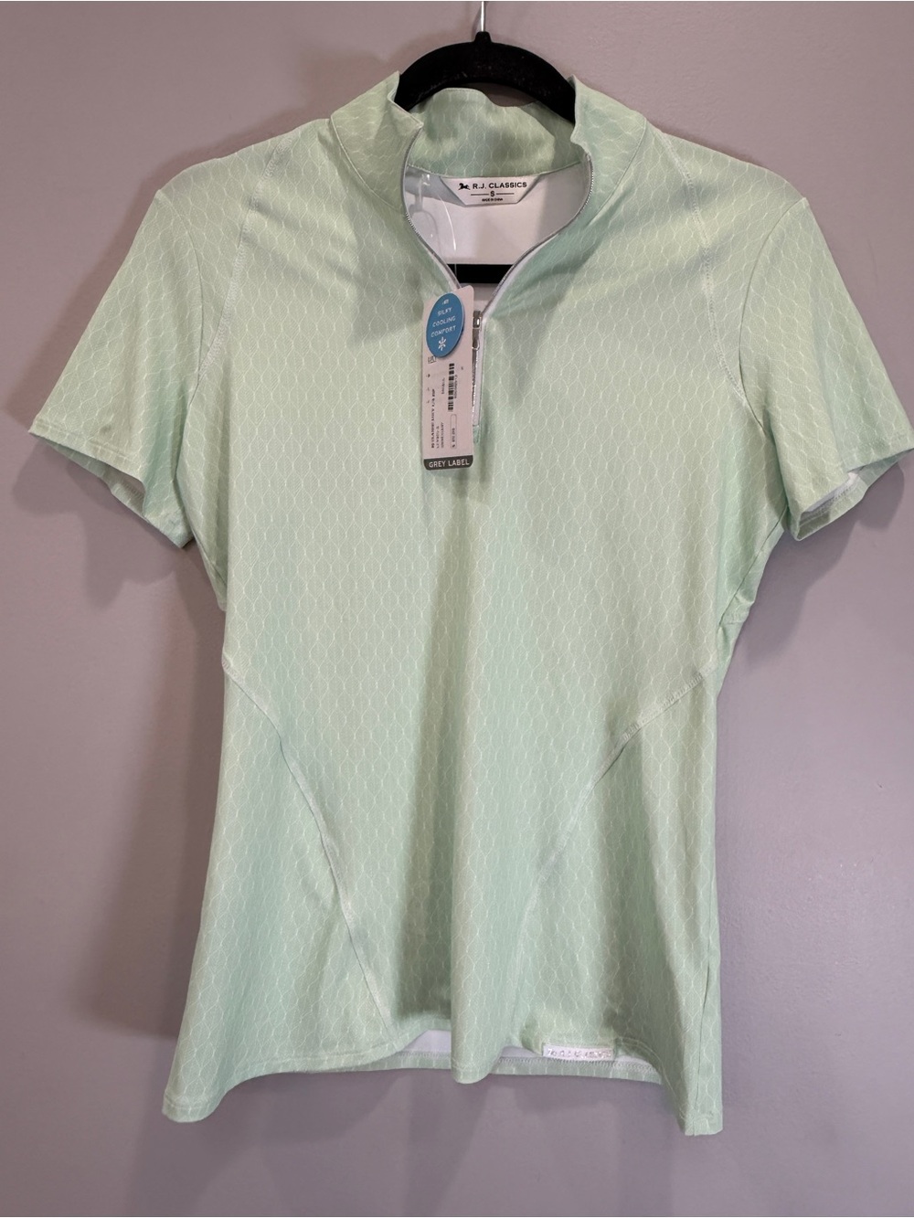 R.J. Classics Womenโs Short Sleeve Mint Green Zip Polo